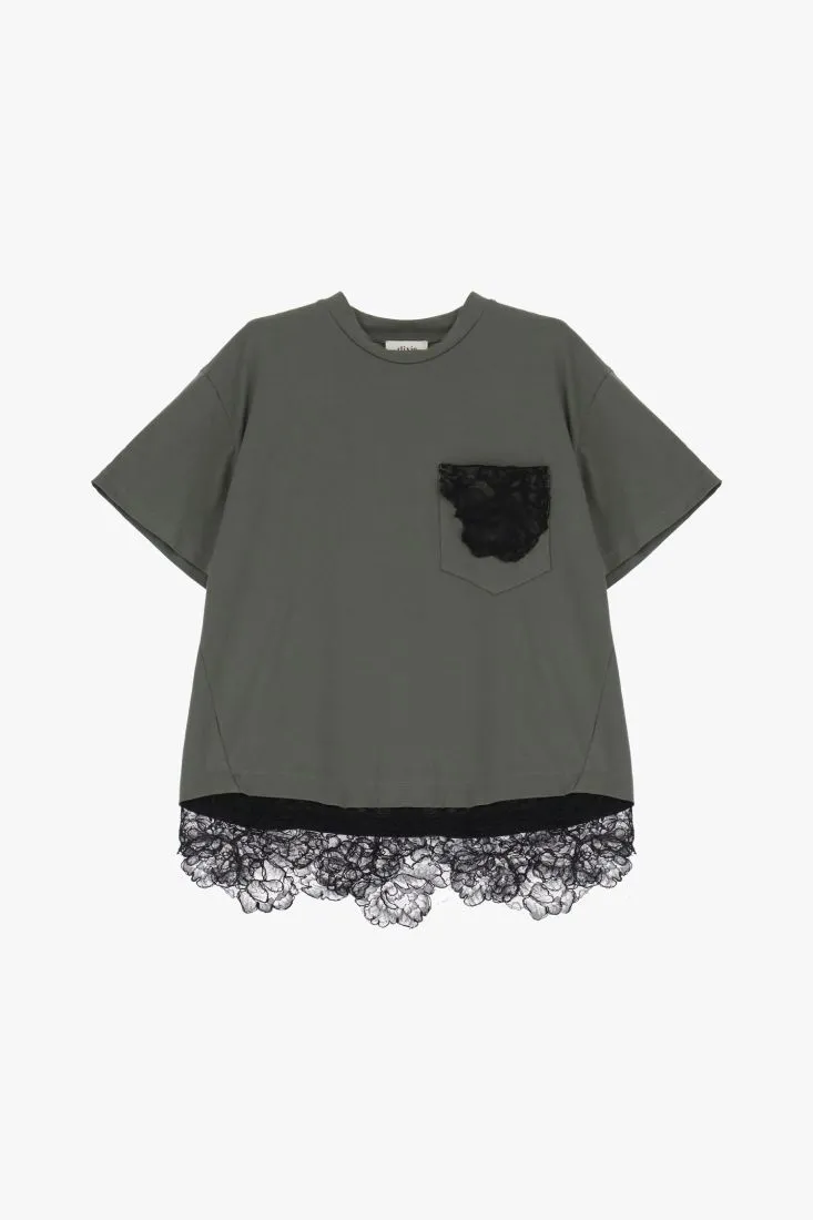  Short-sleeved t-shirt with lace    